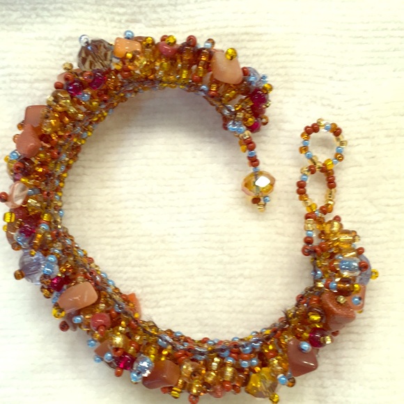 Profusion Bead Bracelet - Picture 2 of 7